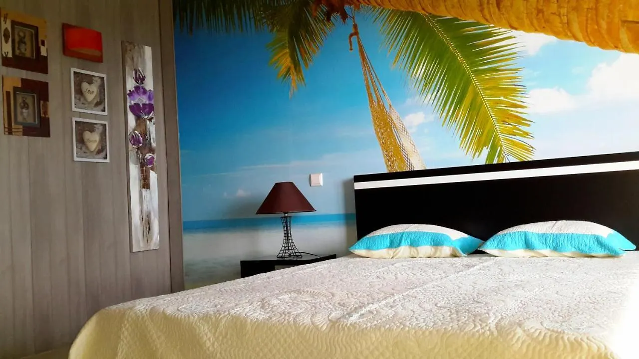 Spectacular Cottage Eco-25 Fontes 卡列塔
